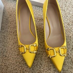 NWT Yellow Buckle Pumps